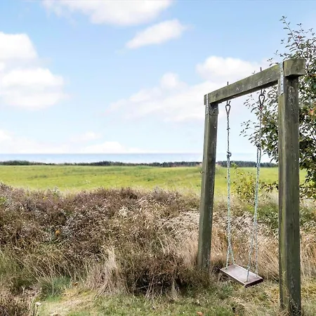 2555-romo-a-m-listsvej-6 * Tagholm