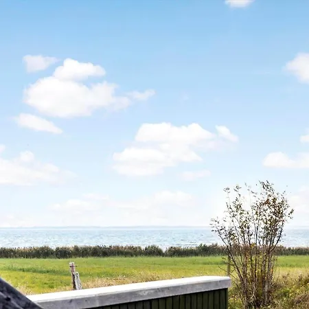 2555-romo-a-m-listsvej-6 * Tagholm